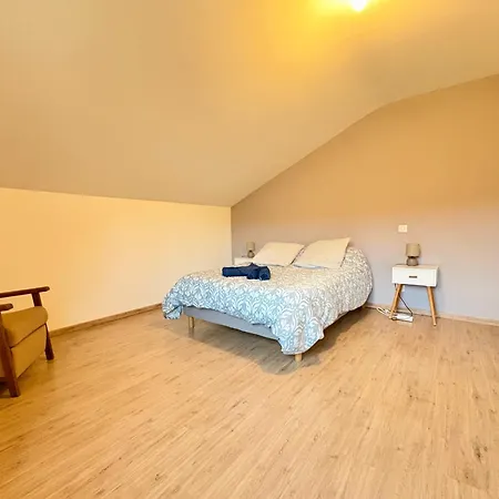 Holiday home Du Bois Le Renard Proche Gerardmer Tendon
